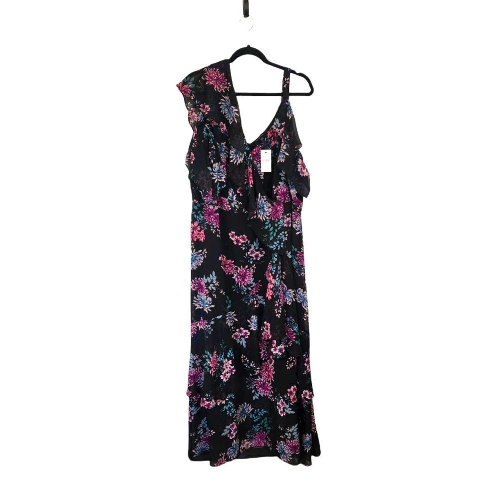 Lane Bryant Maxi dress 26 black floral print v-neck tiered bottom resort event